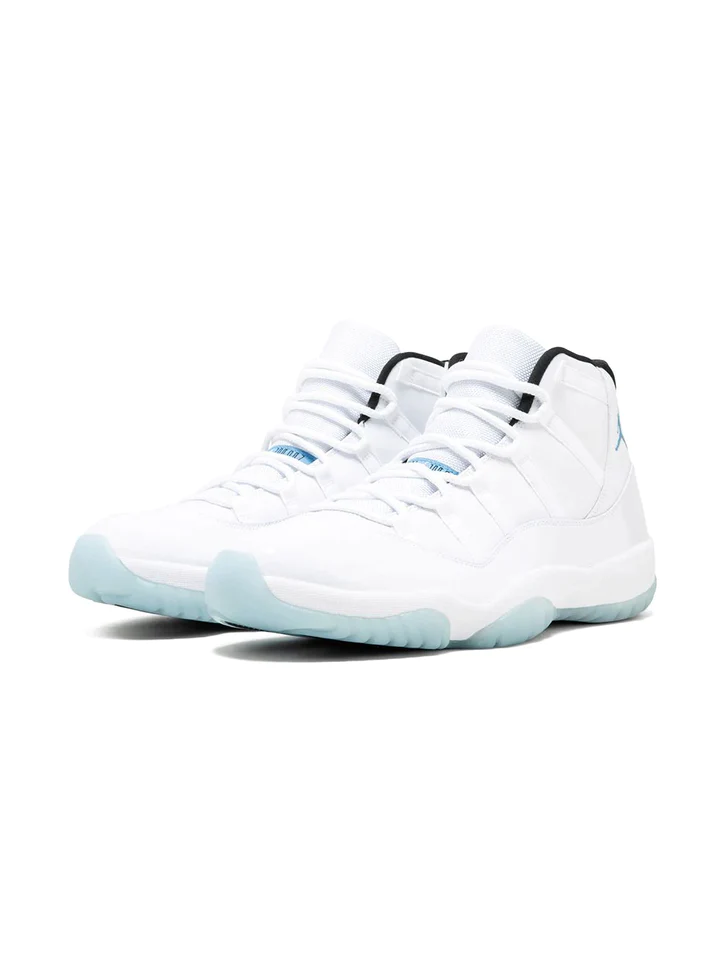 AIR JORDAN 11 RETRO 'LEGEND BLUE' - Image 4